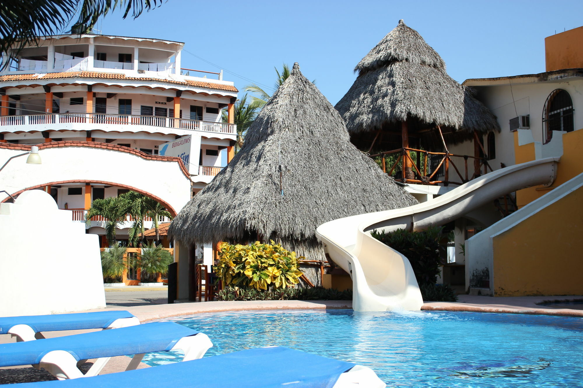 Bungalows El Delfin Rincón de Guayabitos Exterior foto